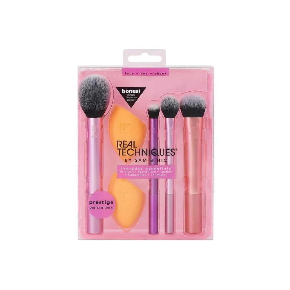 Real Techniques Everyday Essentials Brush Set – Face, Eye & Cheek (6 Pieces with 2 Sponges)