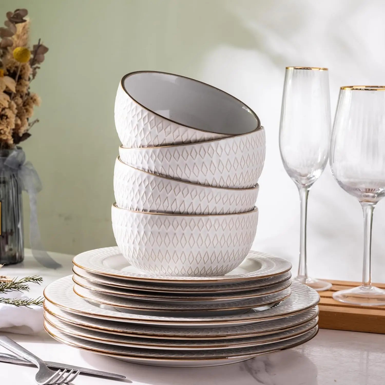 Modern Textured Ceramic Dinnerware Set – Elegant White Porcelain Plates & Bowls for Contemporary Dining